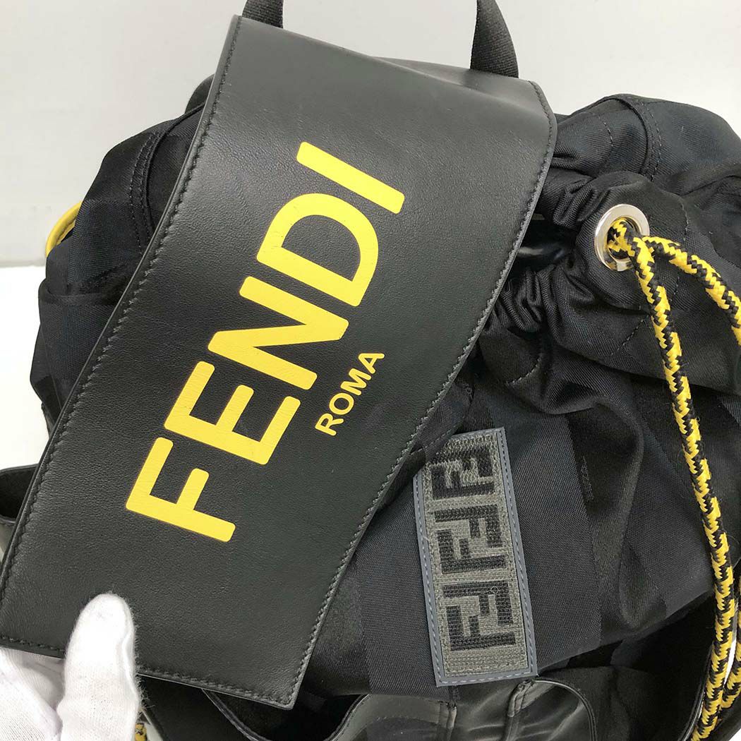 FENDI フェンディ バックパック 7VZ056 ブラック イエロー リュック