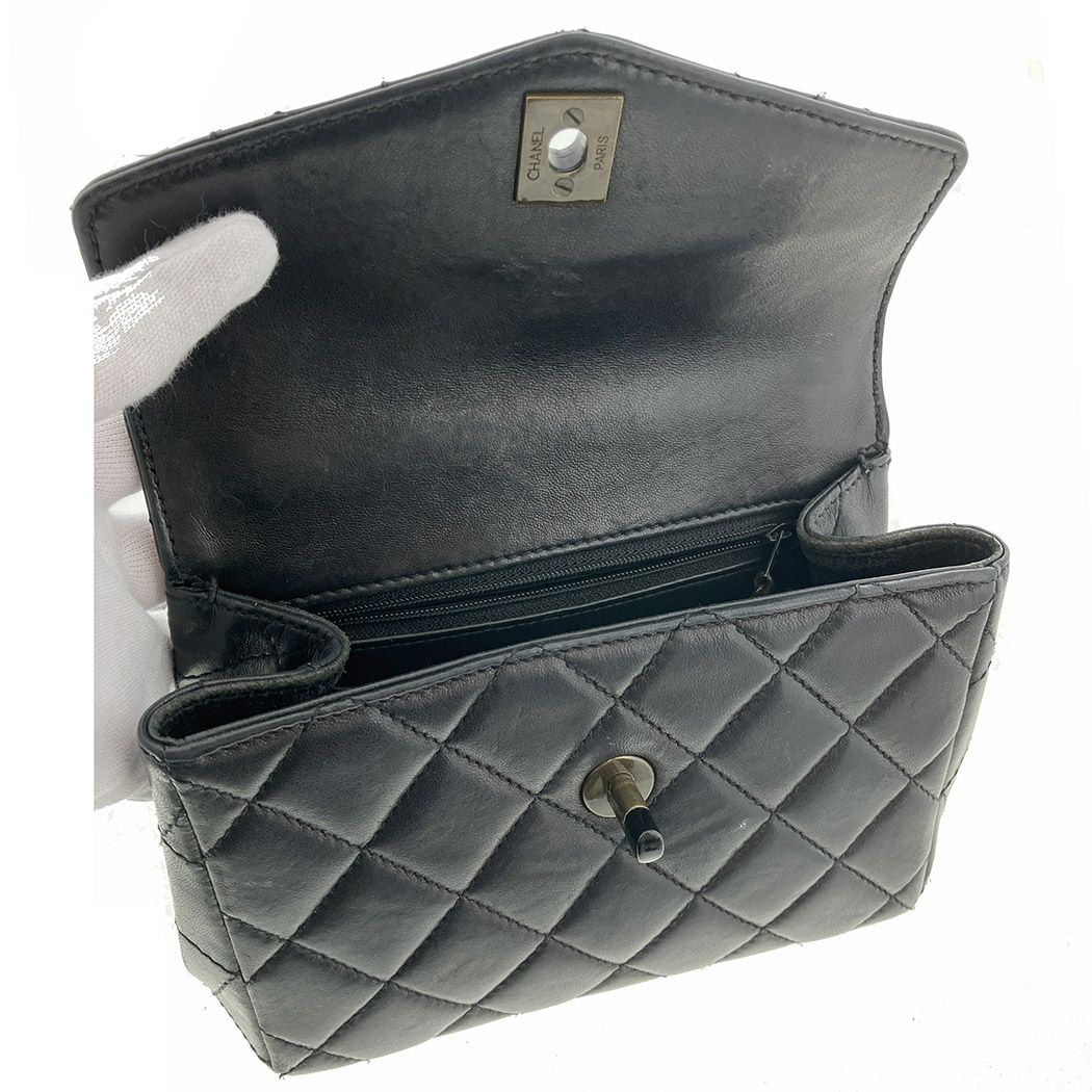 CHANEL マトラッセ ワンショルダーバッグ 18cm プラスチックチェーン