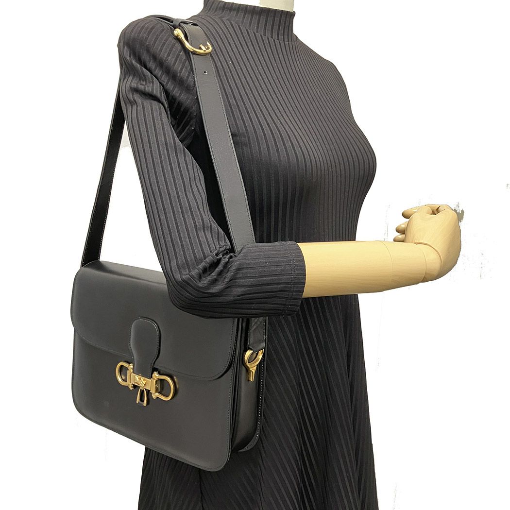 美品 CELINE 馬車金具 ワンショルダーバッグ ヴィンテージ
